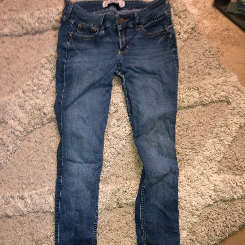 Hollister jeans